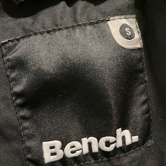 Bench Hooded Jacket - Picture 3 of 3